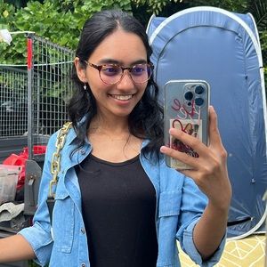 Meet your Posher, Ainsophianair